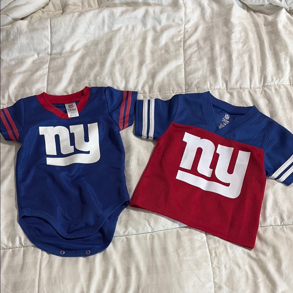 New York Giants NFL Kids Onesie& Jersey